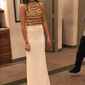 Mori Lee Prom/ marine ball dress